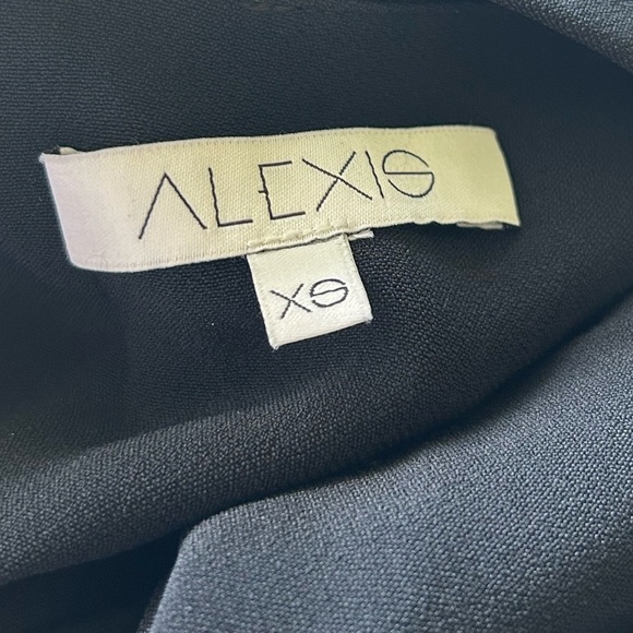 Alexis Mya Top Black Hi Low Hem Excellent Size XS - Picture 4 of 7